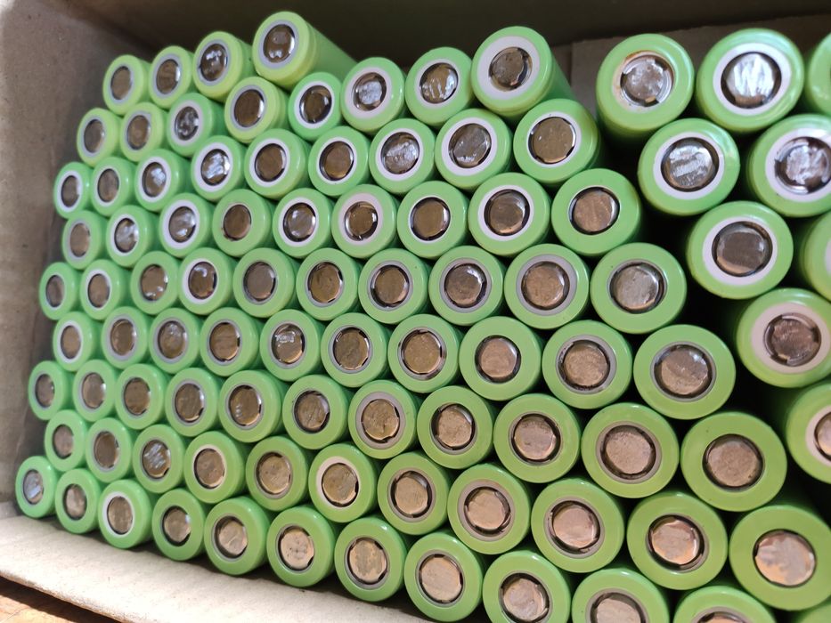 Акумулятори 18650   2700 mAh