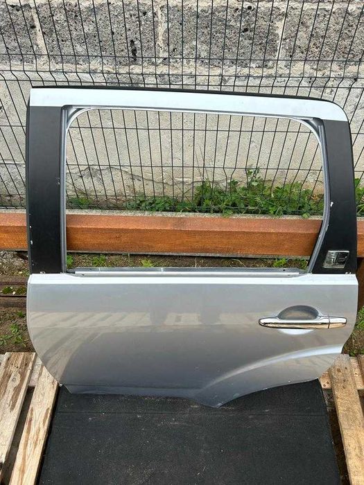 Drzwi lewy tył Citroen C-Crosser A31