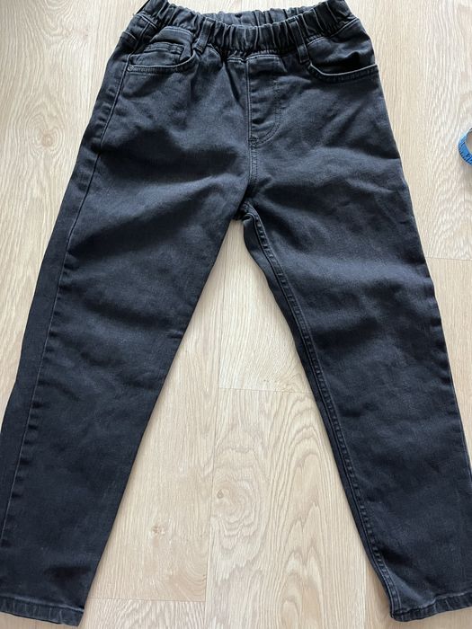 Продам джинси 134