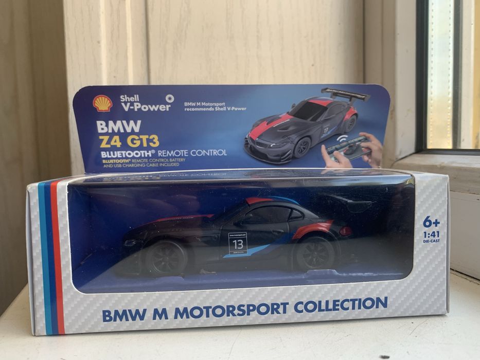 Продам колекційні машинки bmw з радіо керуванням
