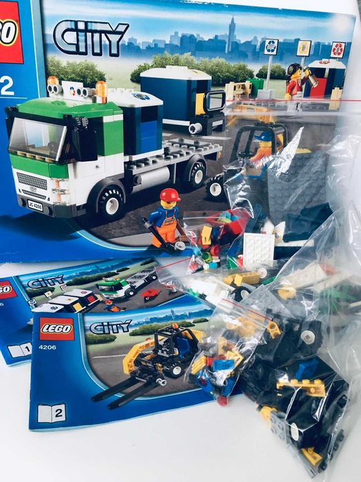 LEGO® 4206 City - Ciężarówka do recyklingu