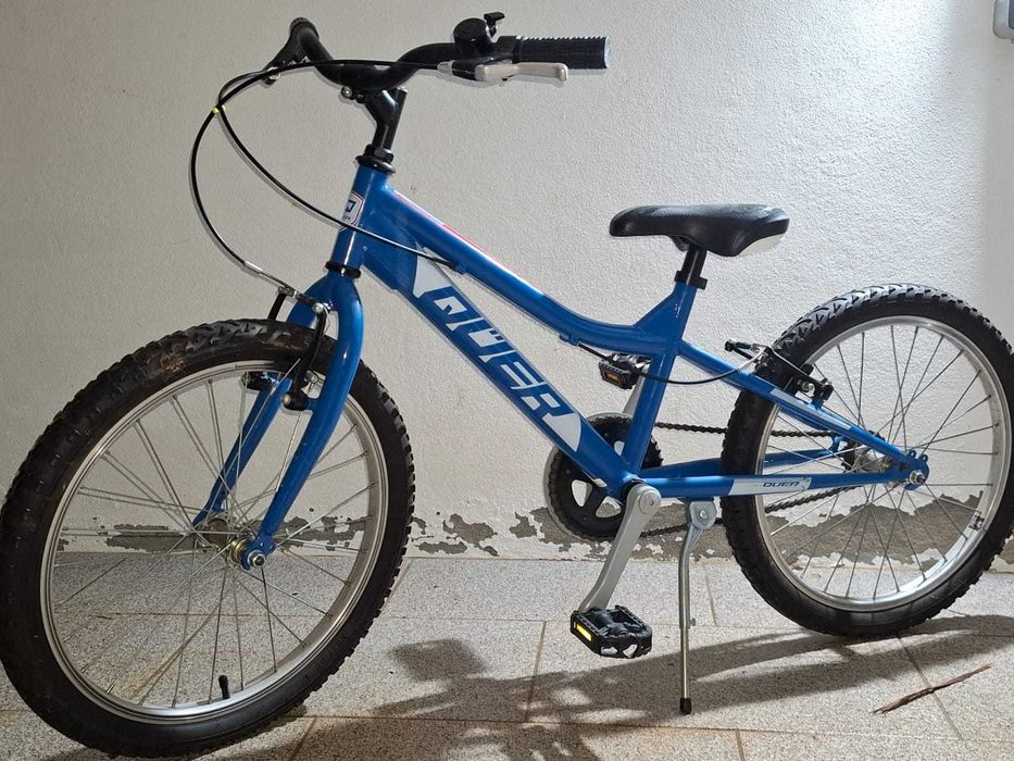 Bicicleta azul roda 20