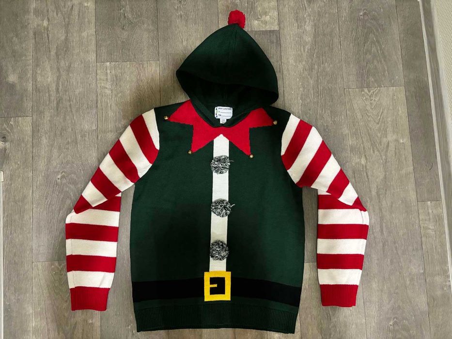 Светр новорічний новогодний свитер