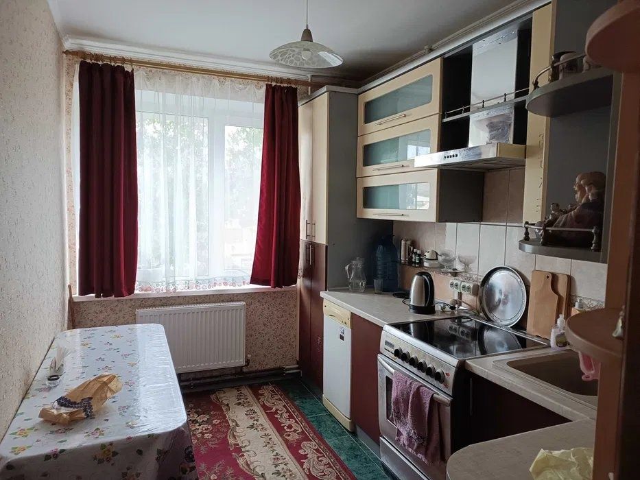 Продається 3-х кімнатна квартира з Автономним опаленням