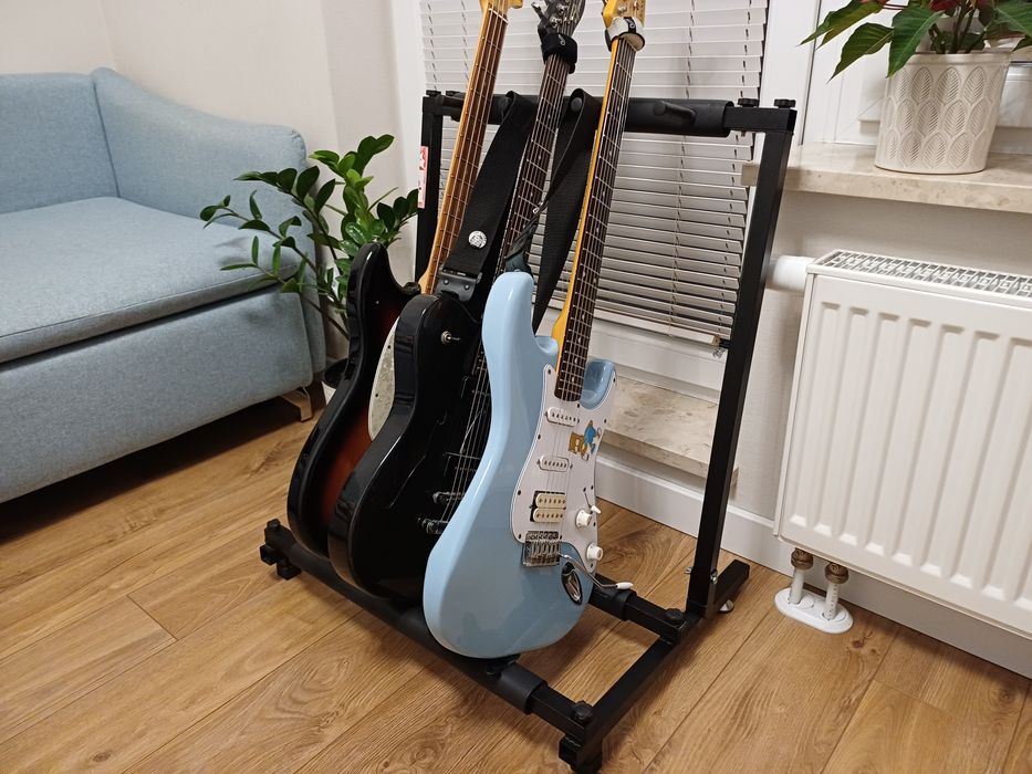 Składany stojak na 3 lub 5 gitar