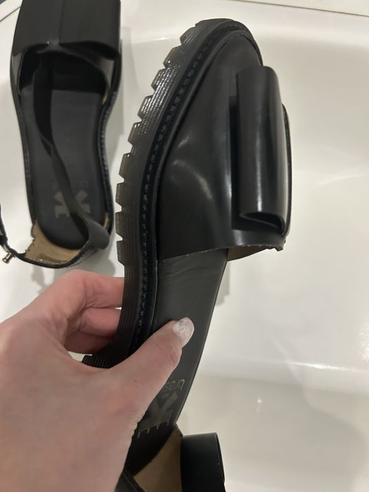 Босоножки braska кожа