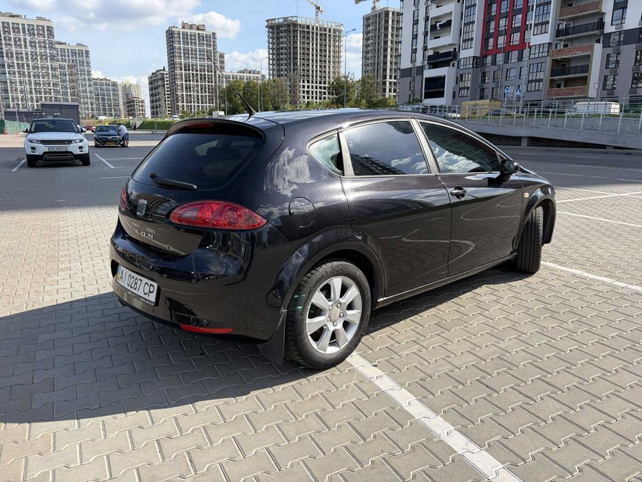 SEAT Leon STYLE 1.6 102 к.с.
