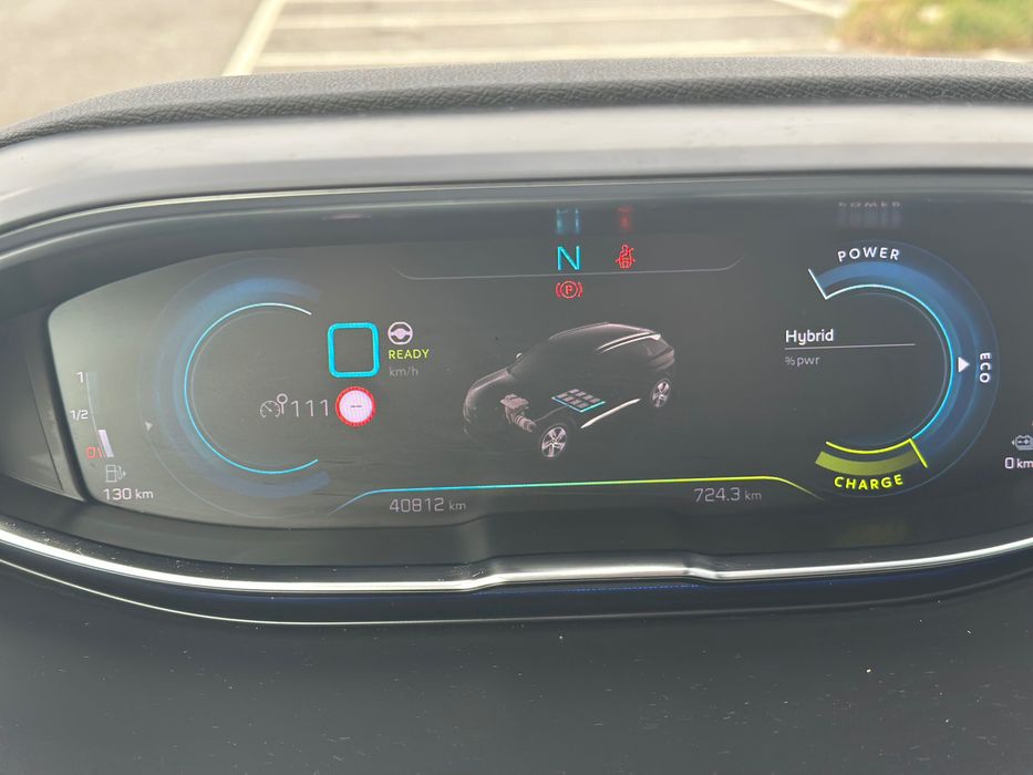 3008 Peugeot 2022 hybrid