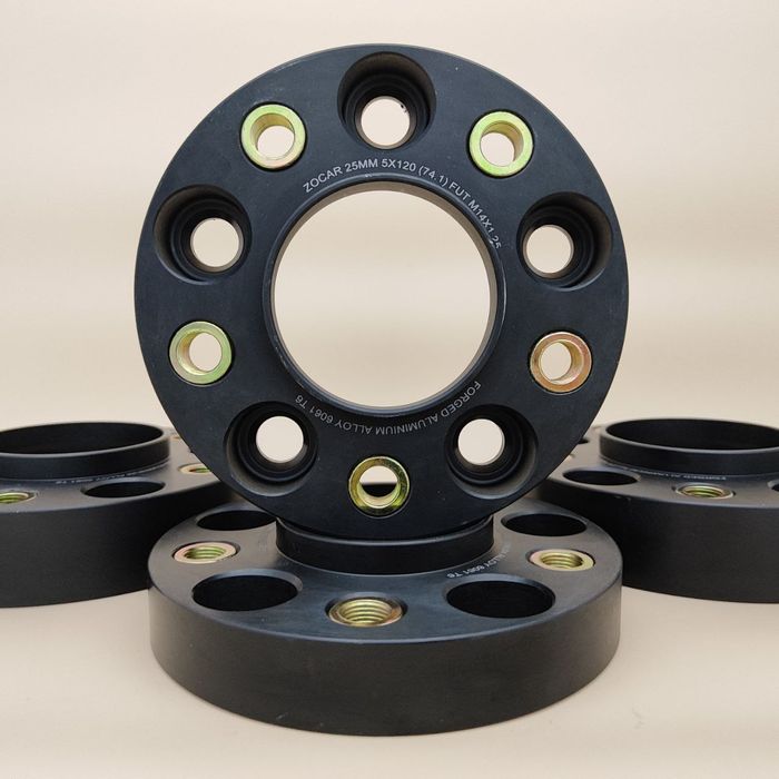 Для BMW: Болты, секретки на колеса, проставки для дисков, кольца центр