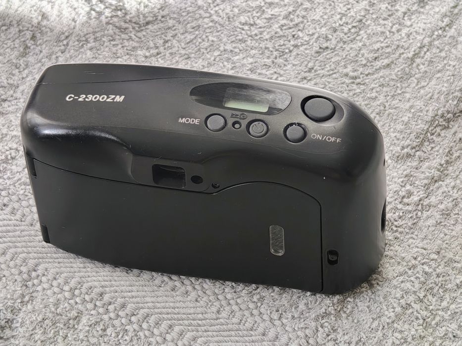 Aparat analogowy kompakt Panasonic na kliszę film