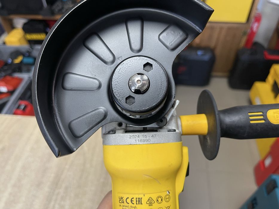 Dewalt DCG405 / безщіткова болгарка Девольт 125 мм