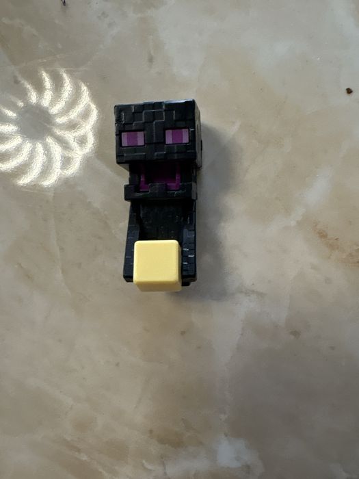 Кіндер Майкрафт