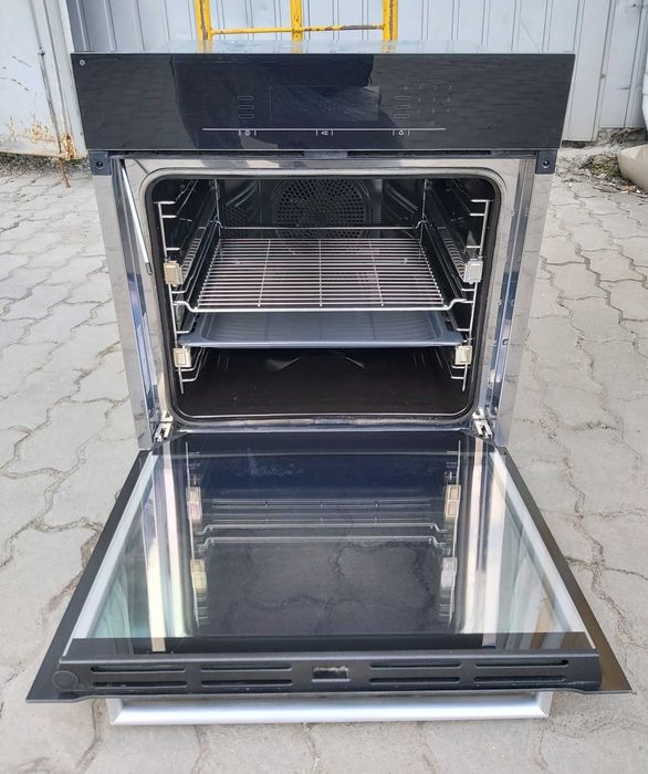 Духовой шкаф Миле Miele H 5681 BP пиролиз пар черная б/у духовка