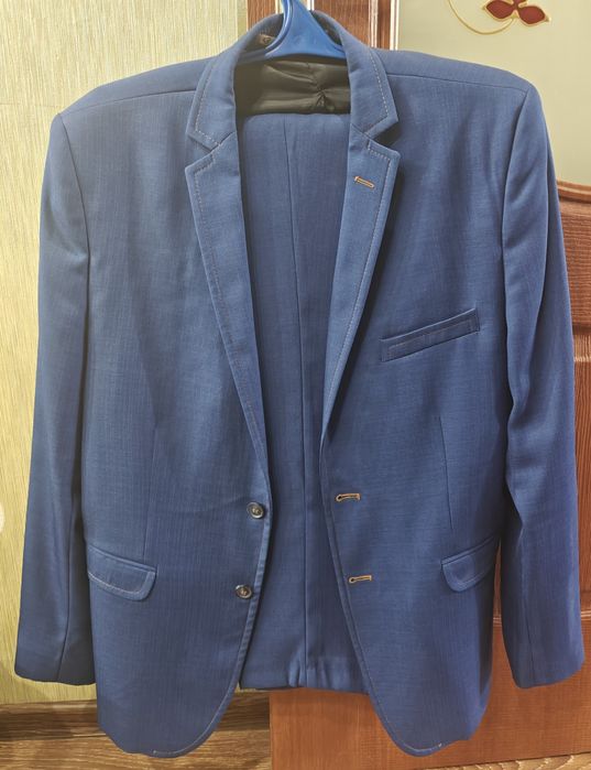 Костюм чоловічий р. 50-52