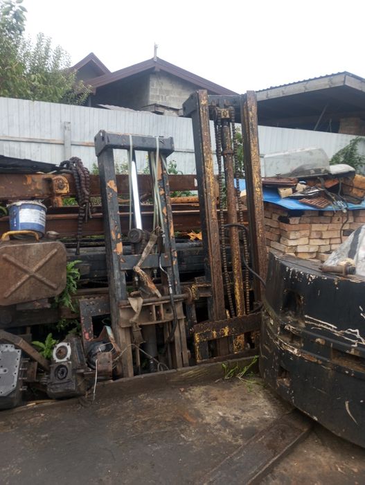 Мачта стріла підйомник погрущик