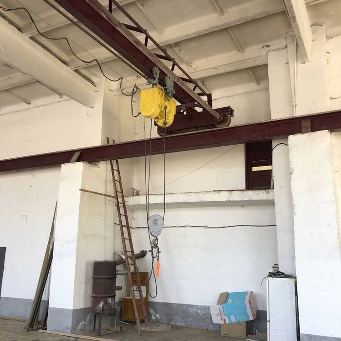 Продаж комплексу виробничо-складських приміщень з земельною ділянкою