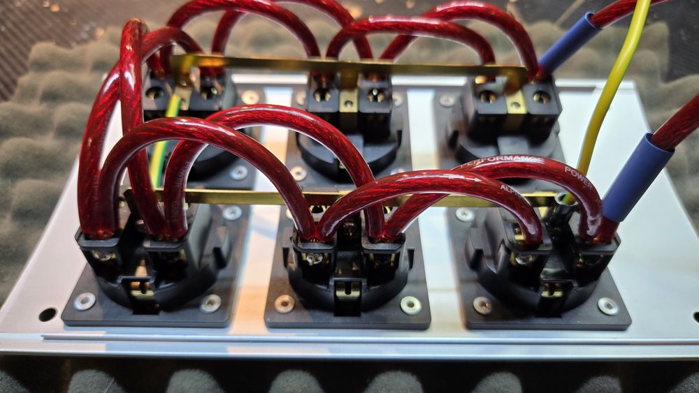 Listwa zasilająca na miedzi ofc