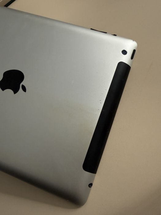 Ipad 4 працюючий