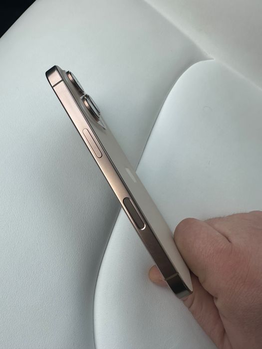 iPhone 16 pro 256 Desert Titanium