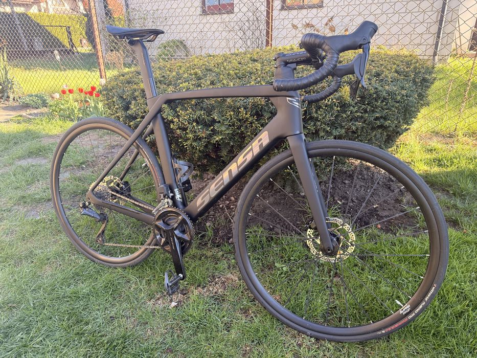 SENSA GIULIA EVO INTEGRALE matt black & hologram 105 di2 2025
