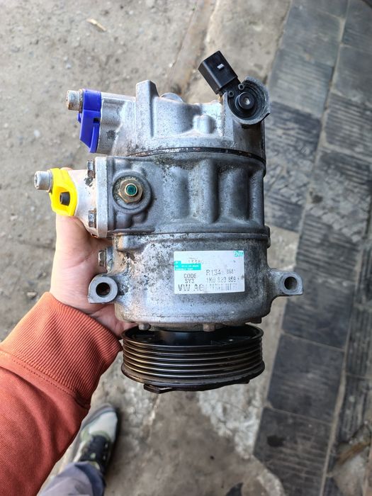 1K0 820 859 VAG Компрессор кондиционера