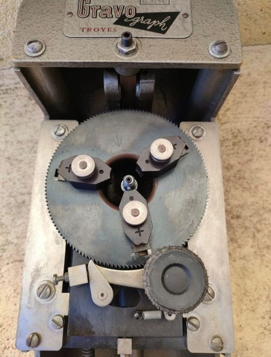 Máquina de Gravar Alianças