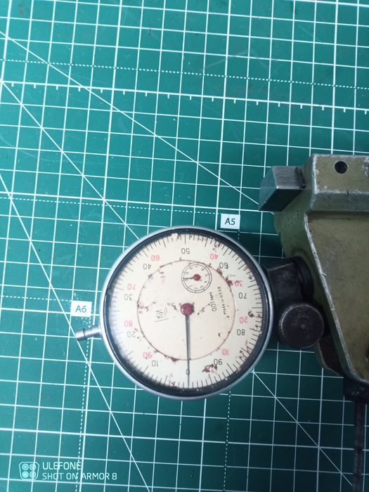 Центроискатель км4