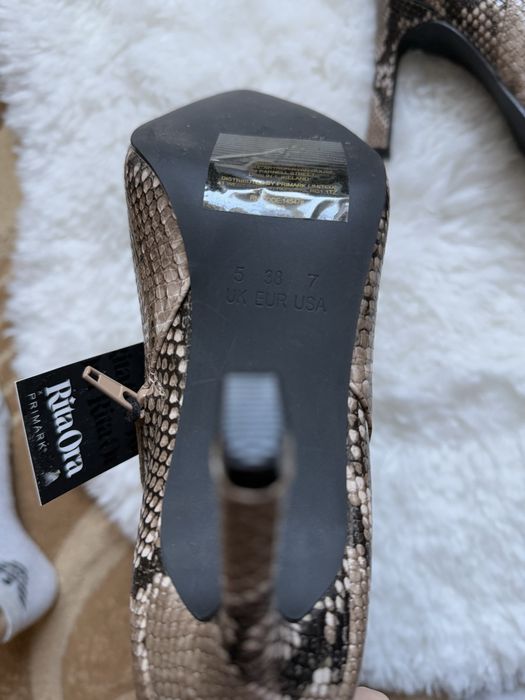 Чобітки дуже стильні та гарні