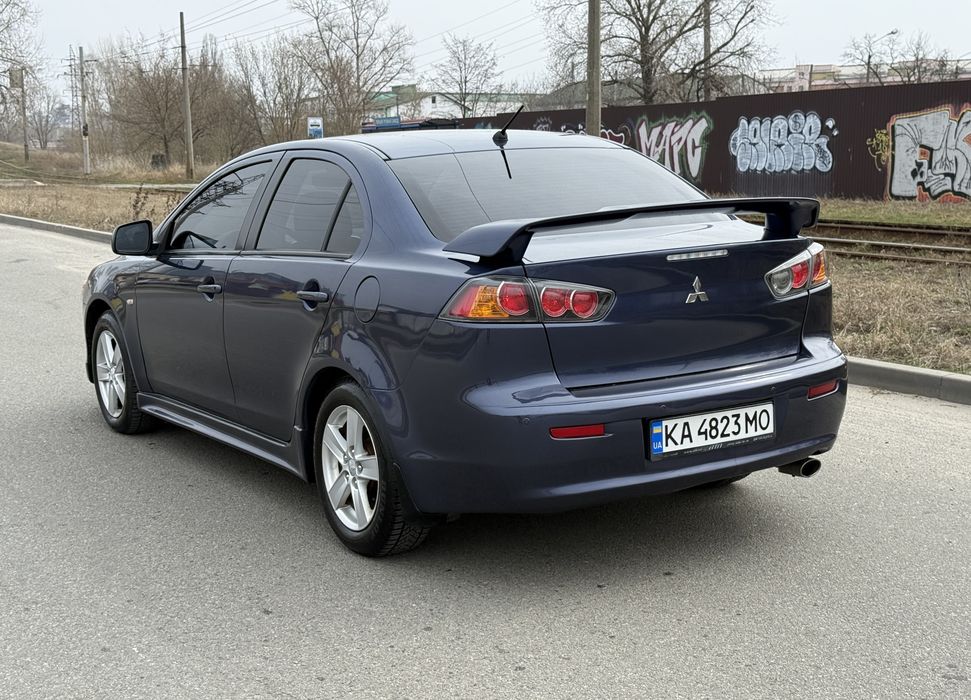Mitsubishi Lancer X 10