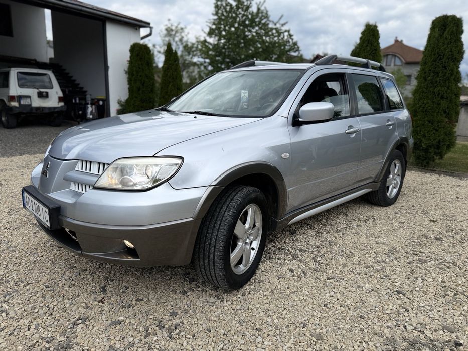 Mitsubisi Outlander
