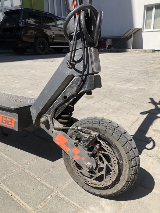 Електросамокат Kukirin G2