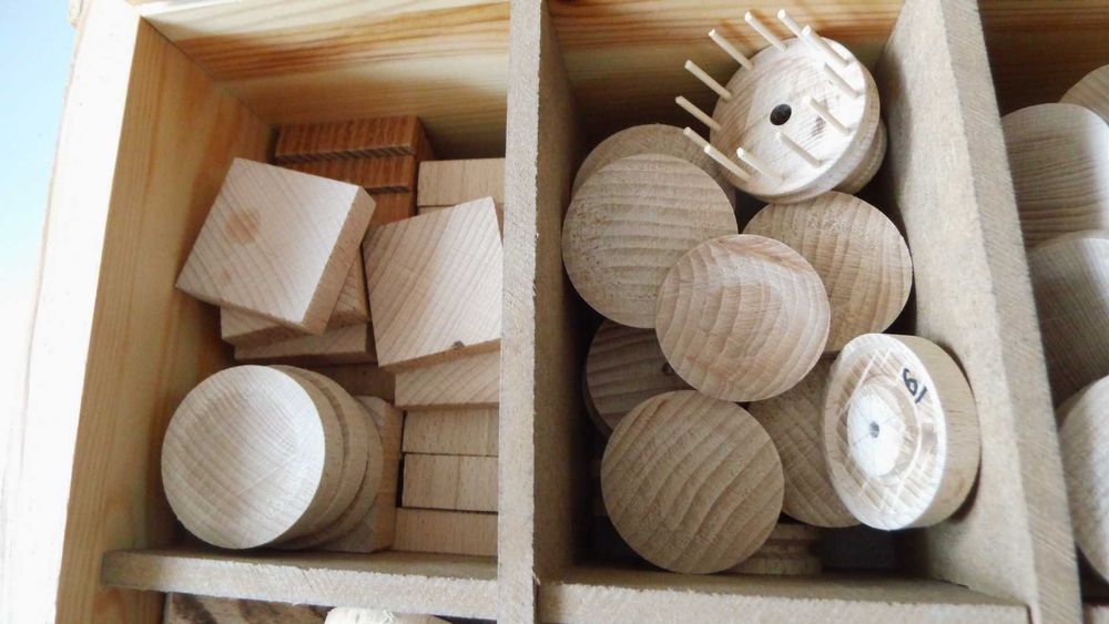 Automata. Zabawki drewniane. Elementy.