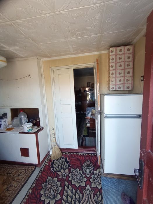 Продам будинок -дачу "Темп"Константинівка,перша лінія,2 поверхова, другий поверх без оздоблення,Ціна 6000$ торг.
