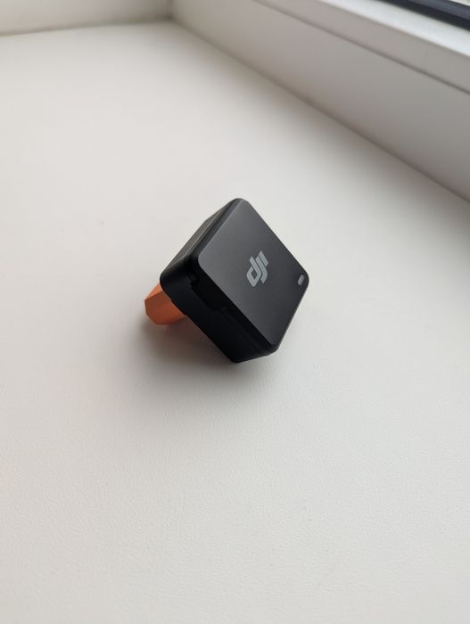 DJI Power Dongle (Wi-Fi адаптер для віддаленого керування зарядною  станцією)