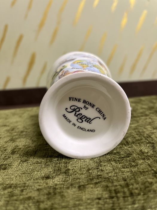 Чашка фарфоровая, Англия.