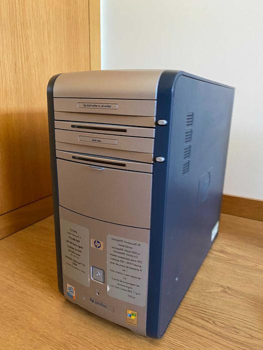 Computador HP- monitor da Sony teclado e rato webcam como novo