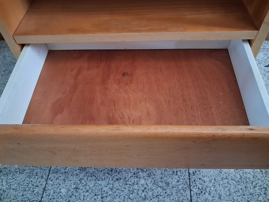 Mesa de cabeceira Interforma