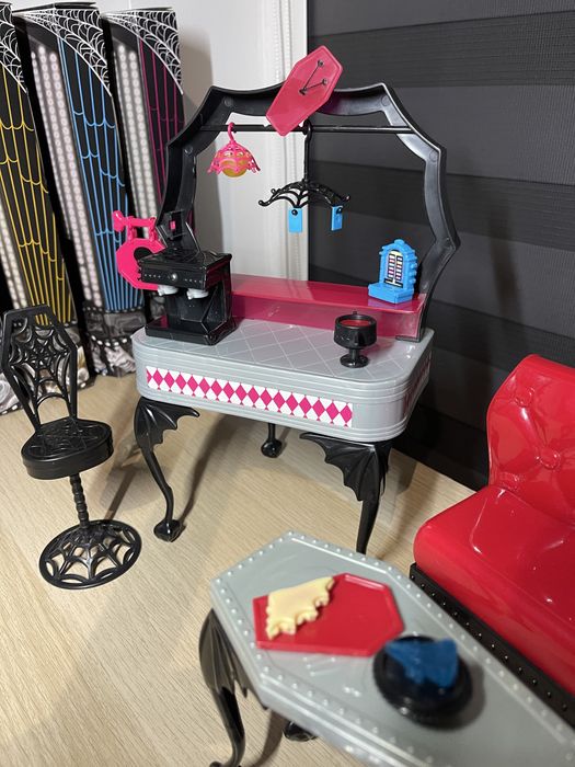 Monster high meble akcesoria