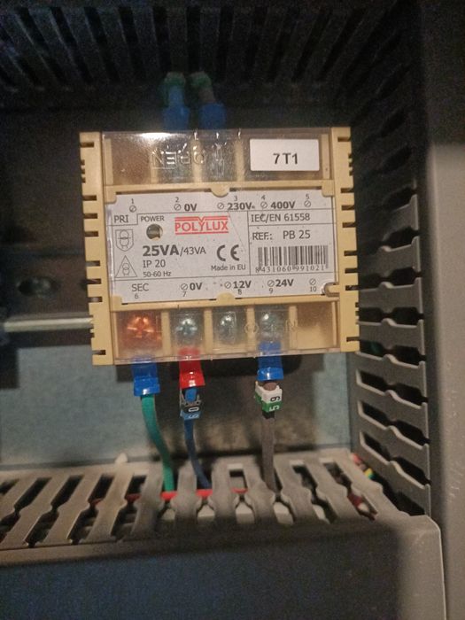 Szafa Schneider- Delta PLC i HMI, Phoenix UPC