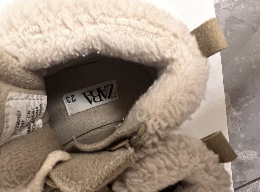 Ботіночки zara 23 розмір весна