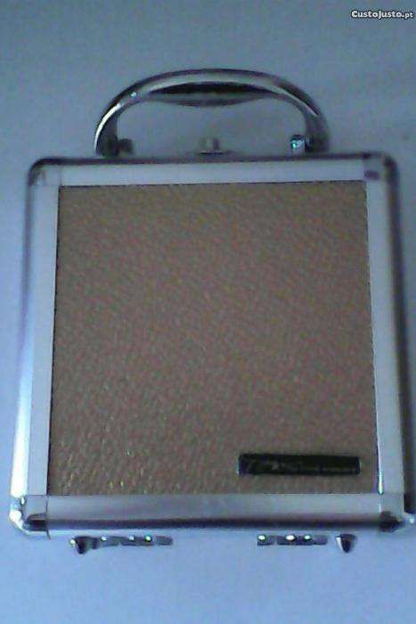 Mala manicura e pedicura francesa - Nova - ÚLTIMOS DIAS