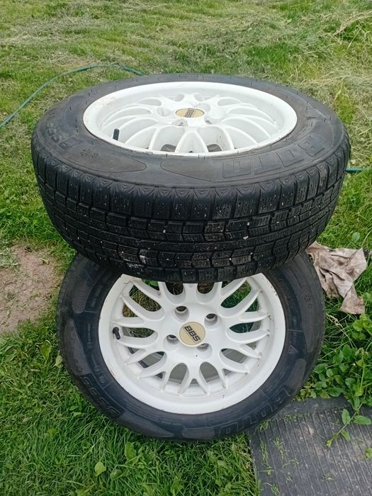 Комплект зимових гум на титанах R 15