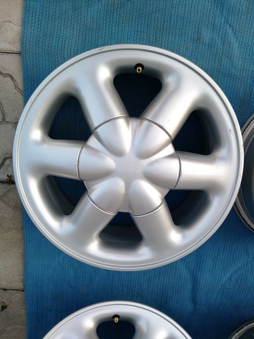 Диски R15 4*100 Renault Aveo Lanos Nissan kia Hyundai Vw Opel Toyota