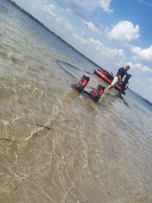 Rxp 300 RS z flybordem