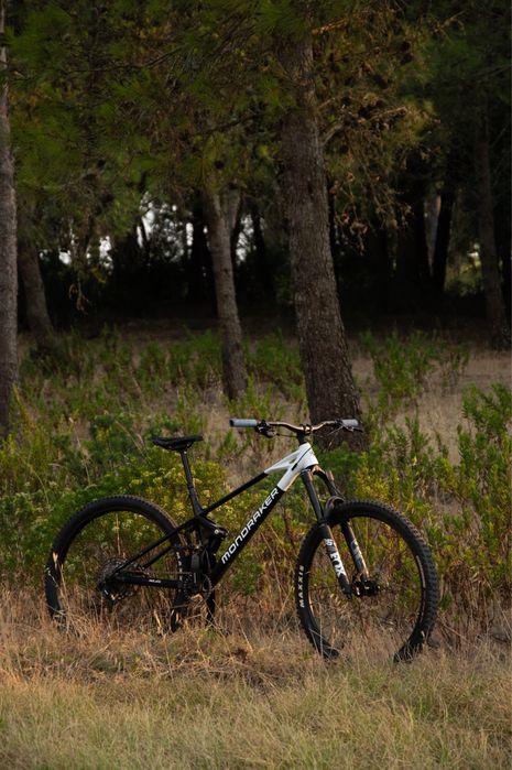 Mondraker raze 2023