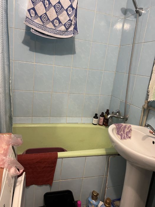 Продам 2 к квартиру В.Перспективна