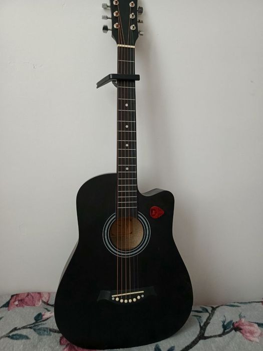 Gitara akustyczna
