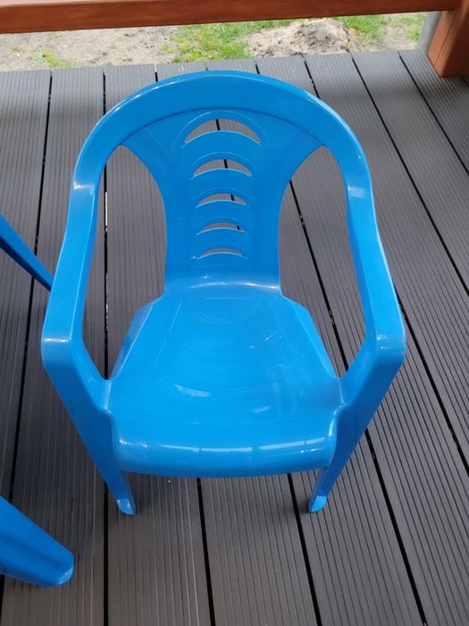 Zestaw krzesełka stolik na taras do ogrodu dla dzieci