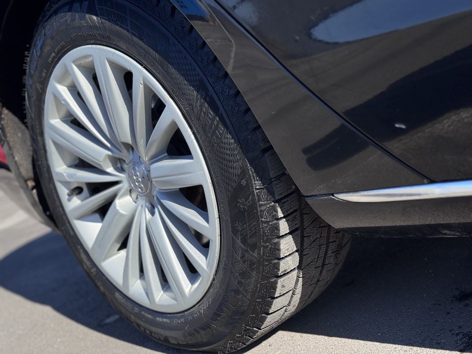 Ауді А8. Квадро 3.0 На повній комплектації