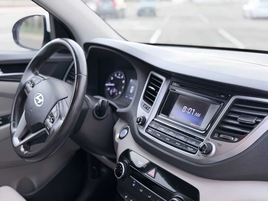 Hyundai Tucson      2016